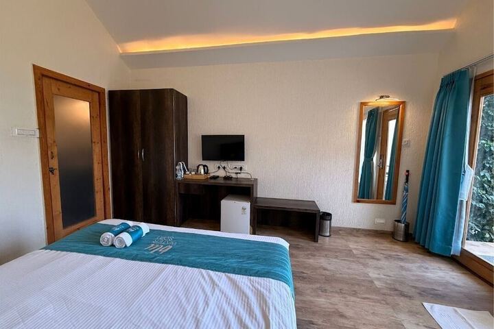Room 9 of 60
