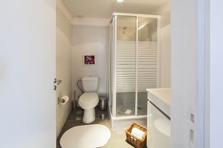 Bathroom Vanities