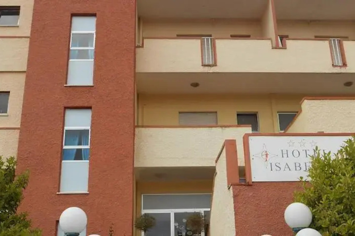HOTEL ISABELLA