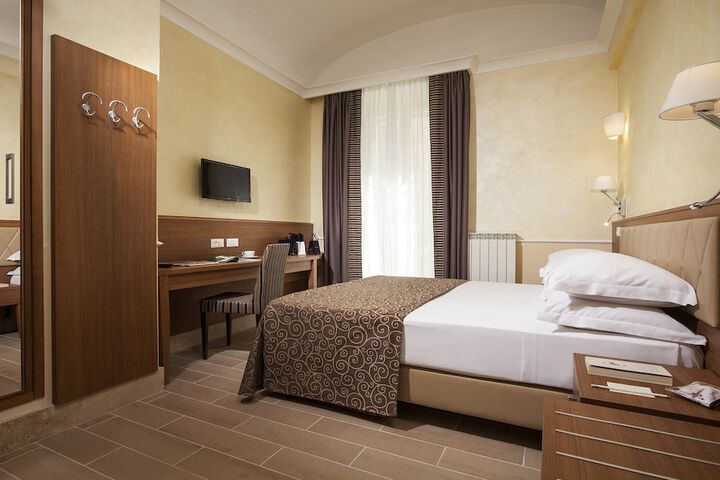 Hotel Interior 96 of 111