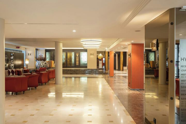 Hotel Interior 5 of 122