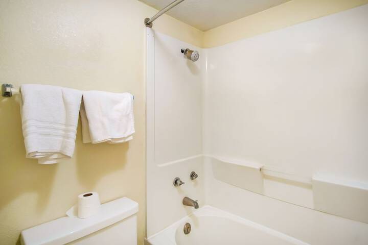 Room 42 of 57