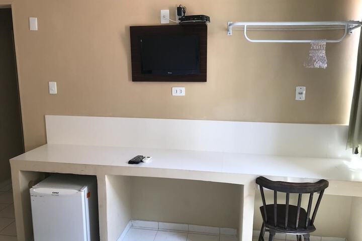 Room 8 of 42