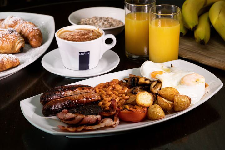 Breakfast/Coffee Service 36 of 48