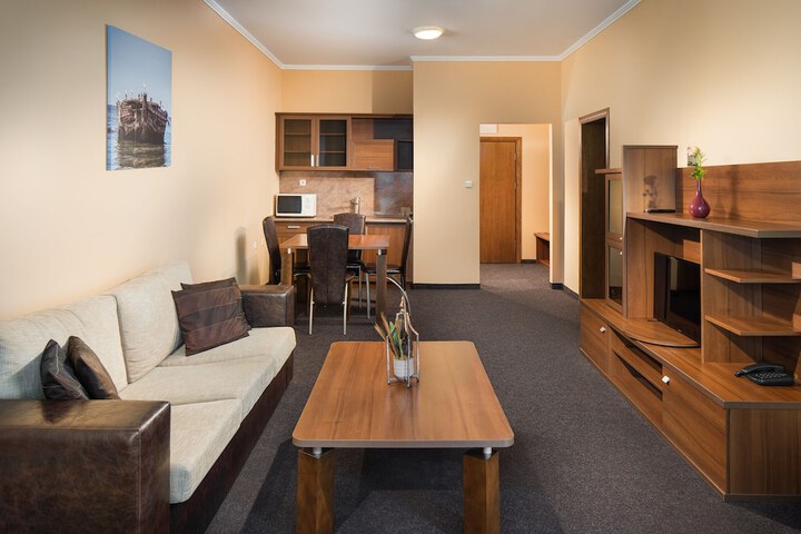 Room 21 of 55