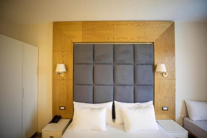 Room 16 of 41