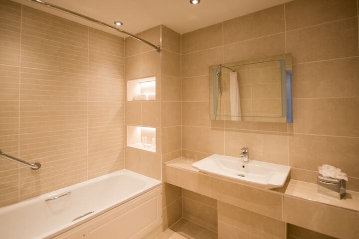 Room 20 of 58