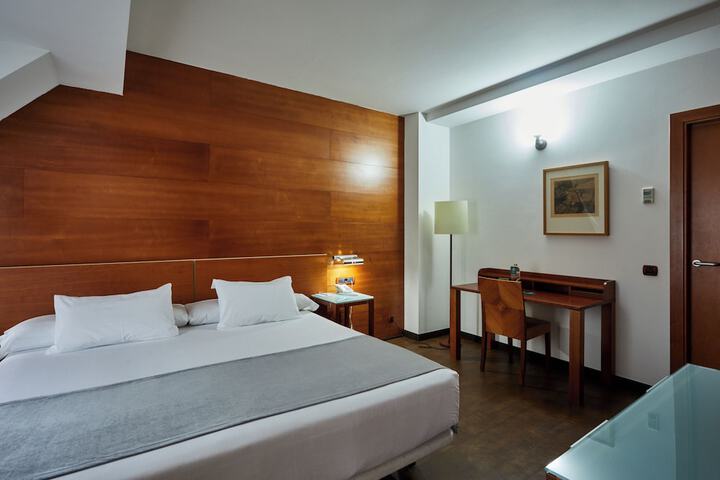 Room 29 of 123