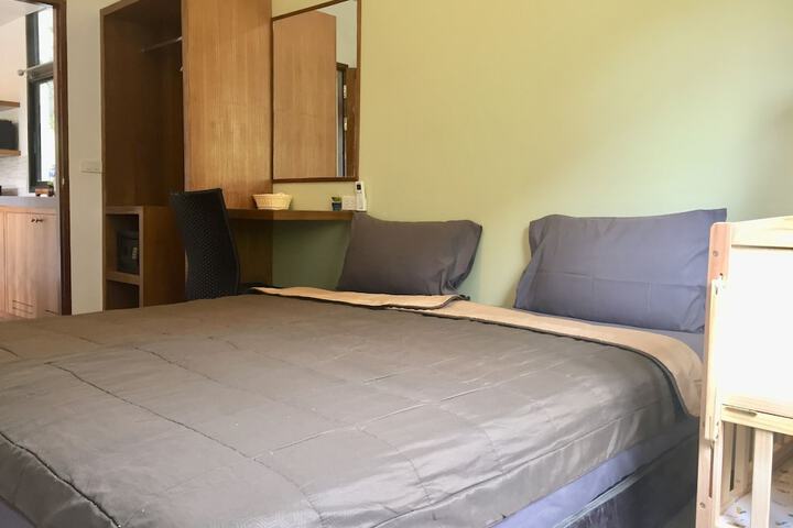 Room 9 of 108