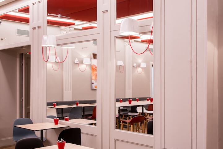 Breakfast area