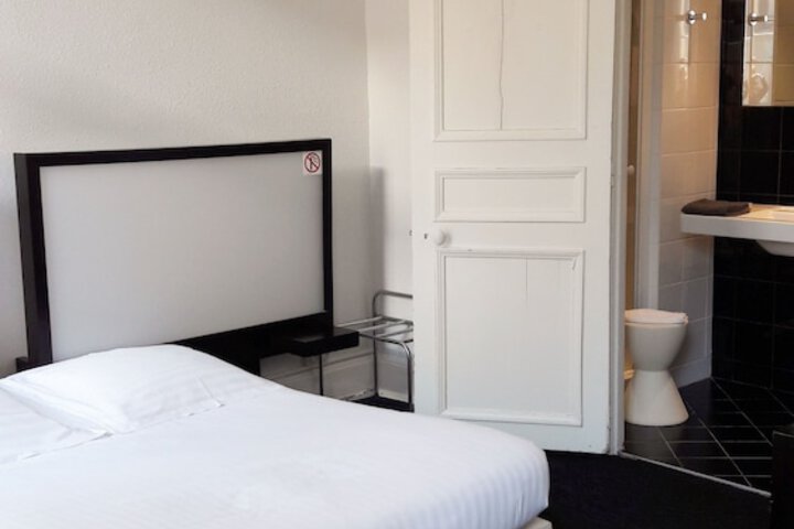 Room 22 of 59