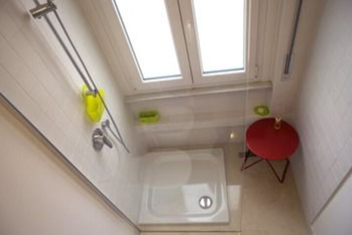 Room 7 of 31