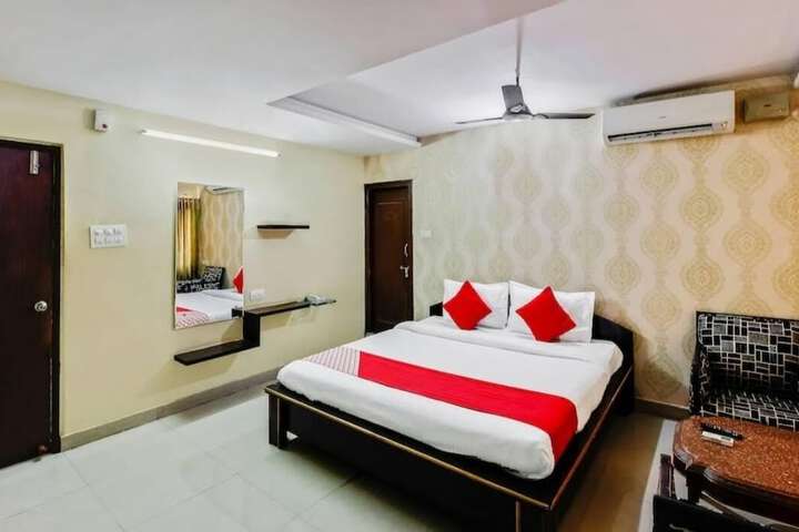 Room 7 of 38