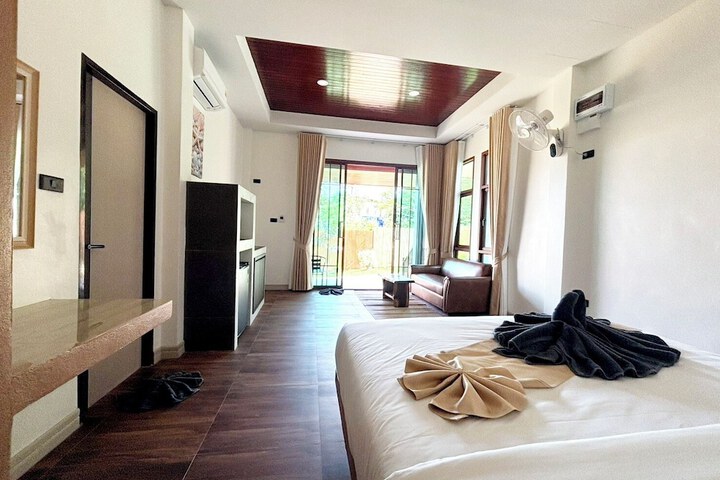 Room 9 of 47