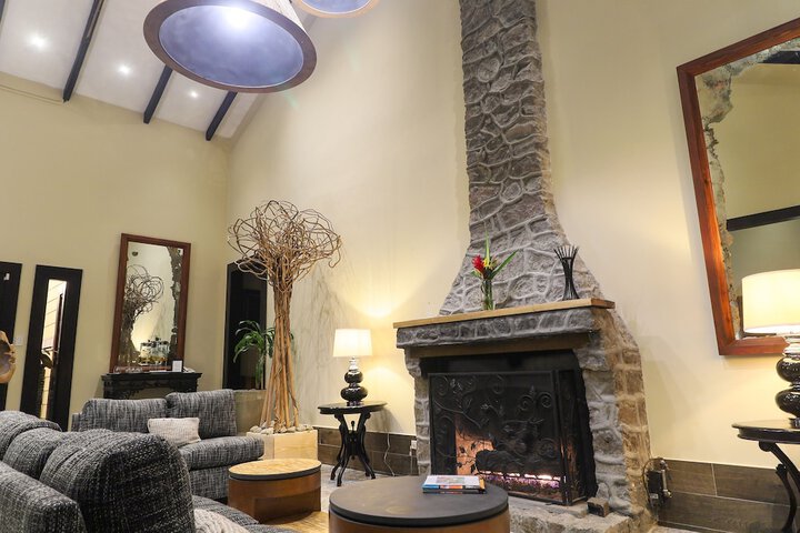 Lobby Entry