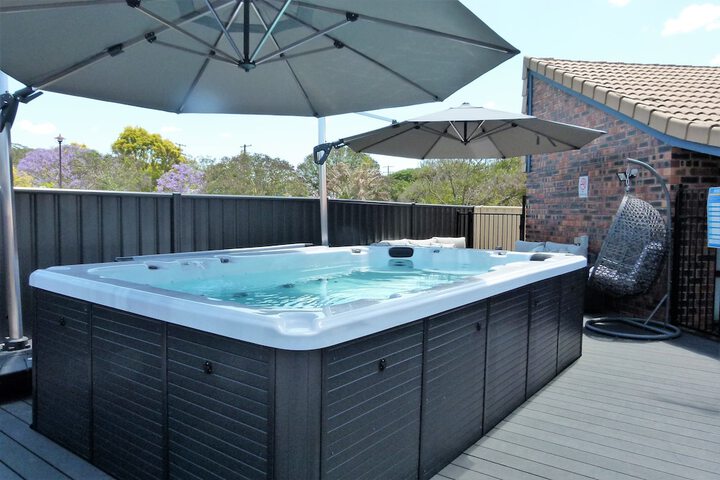 Sundeck 36 of 42