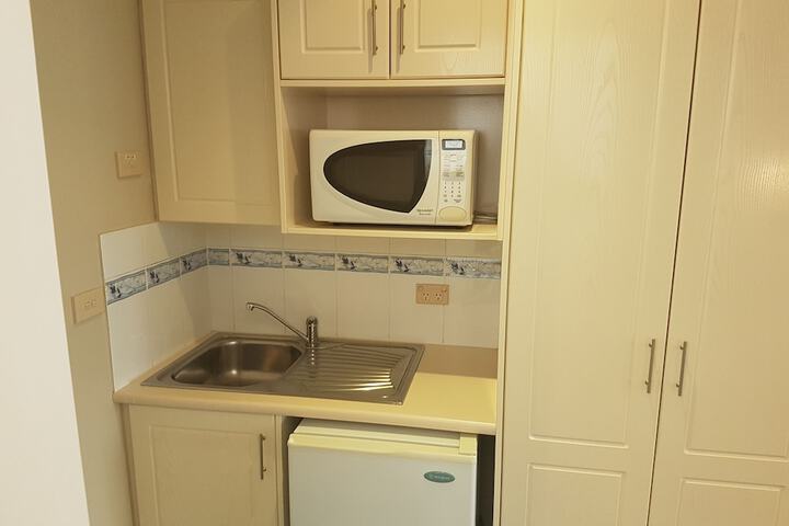 Private kitchenette