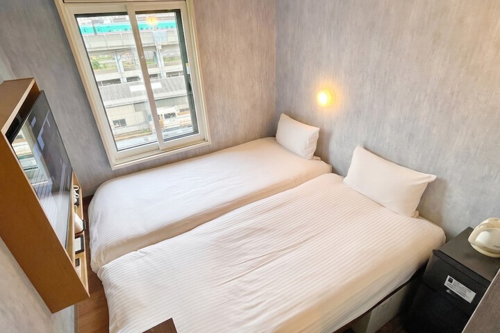 Room 49 of 105