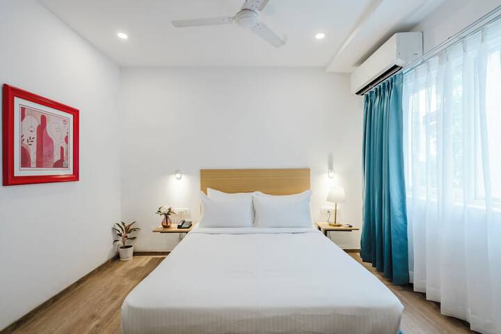 Room 17 of 39