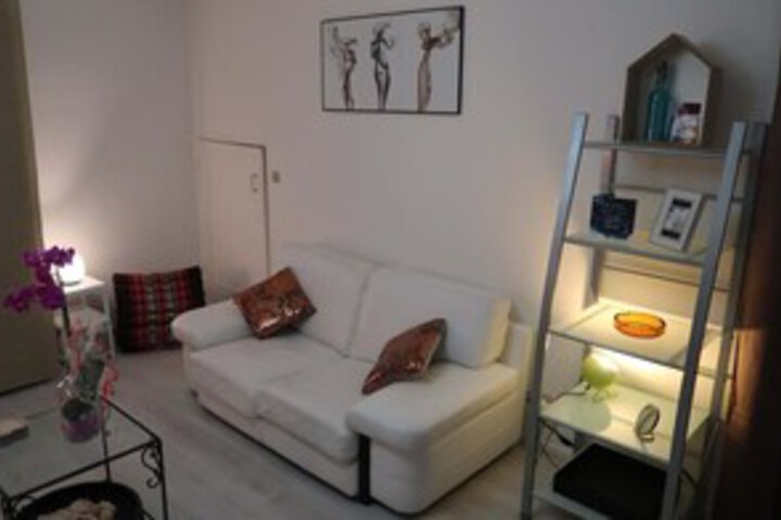 Room 19 of 19