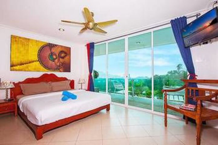 Room 21 of 50