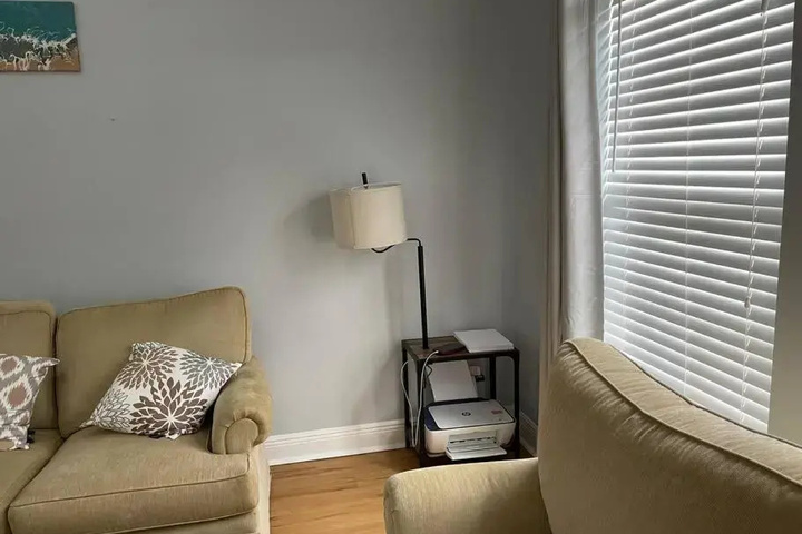 Exterior of Cheerful 3-bedrooms with free parking on premises