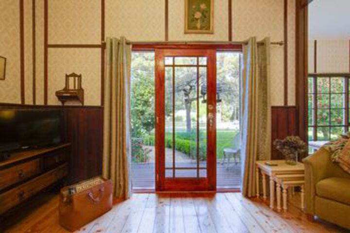 Hotel Interior 112 of 148