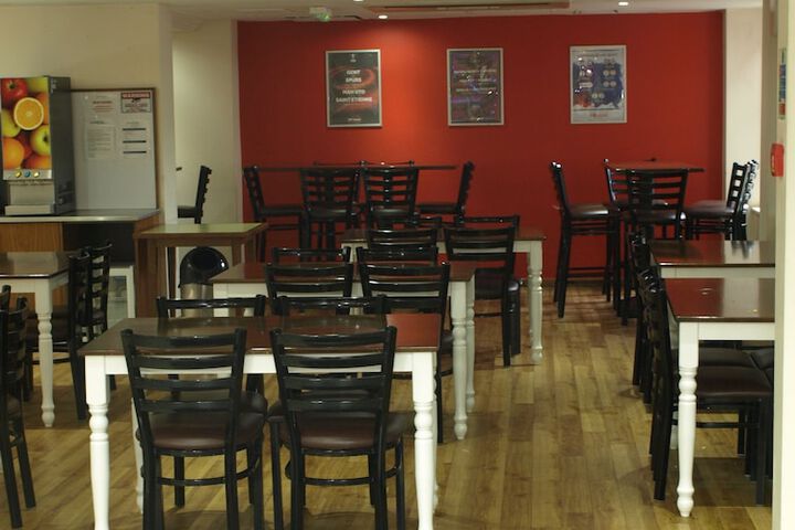 Dining 166 of 236