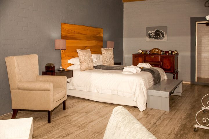 Room 36 of 63
