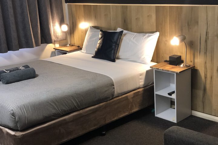 Room 15 of 41