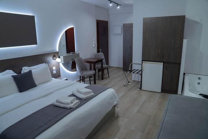Room 22 of 43