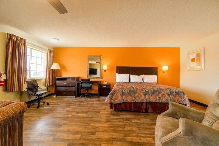 Room 20 of 76