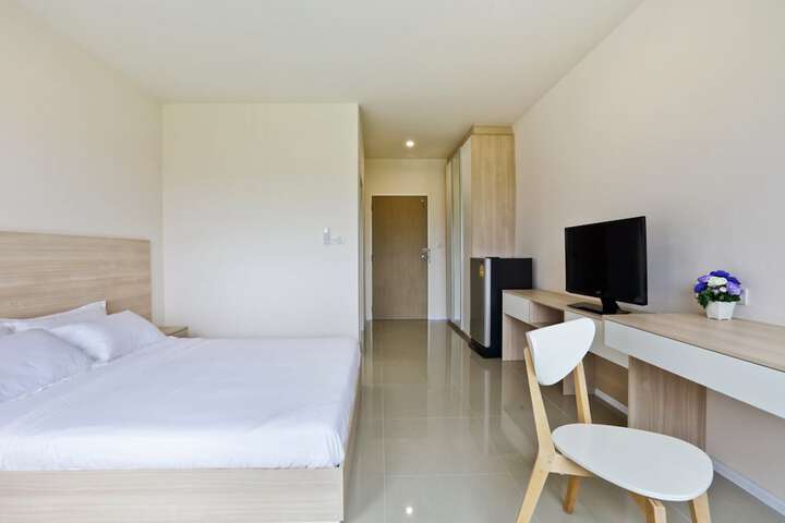 Room 7 of 40