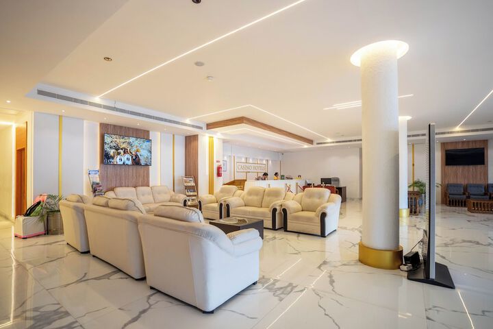 Hotel Interior 9 of 109