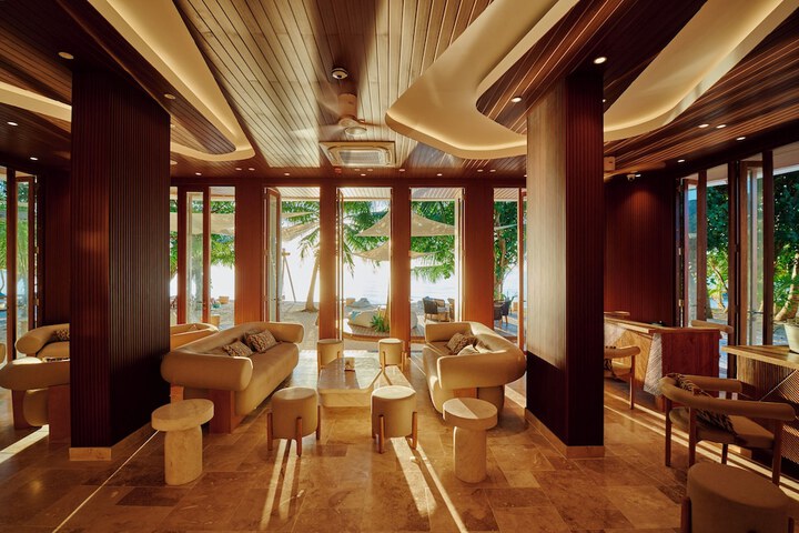 Hotel Interior 4 of 175