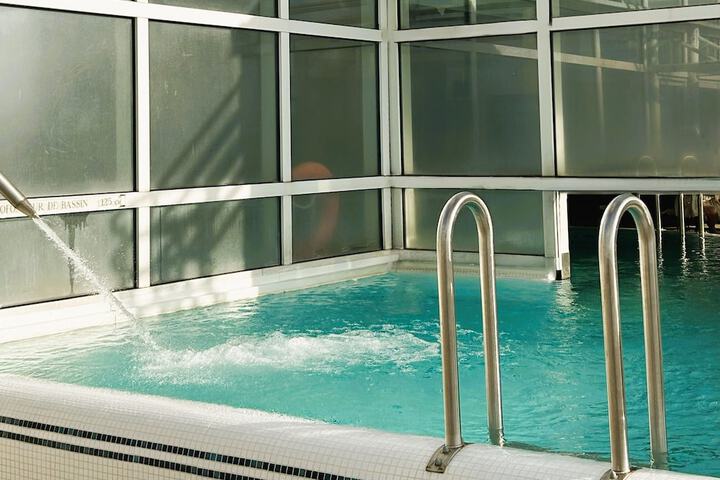 Pool 23 of 47
