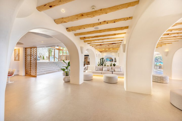 Lobby Photos