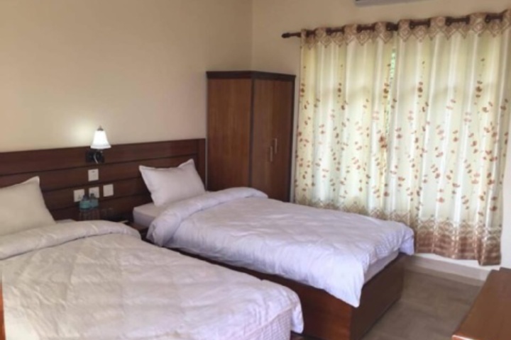 Room 96 of 120
