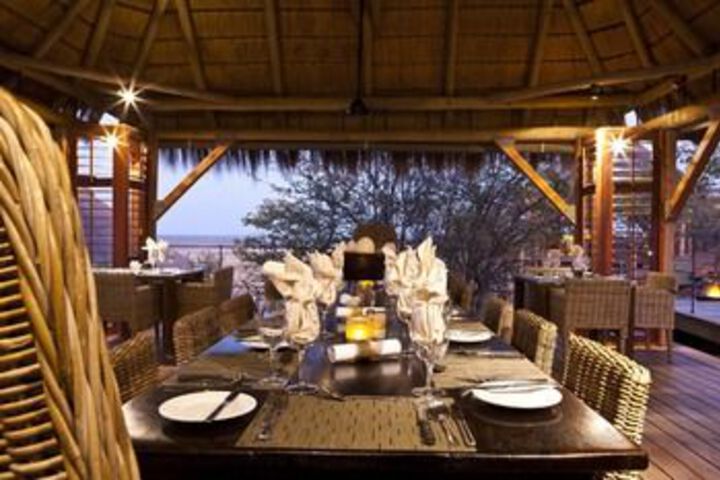 Dining 5 of 61