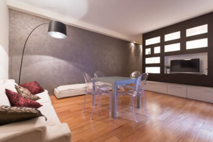 Room 9 of 10