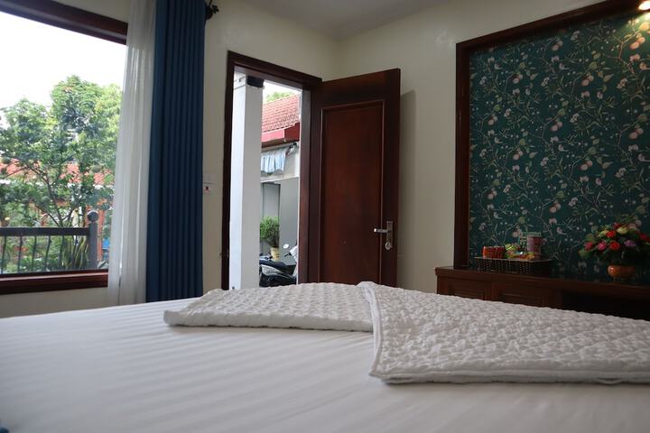 Room 43 of 98