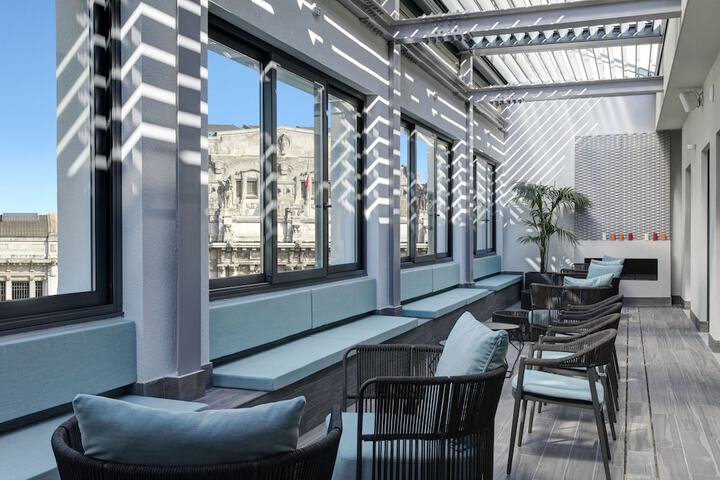 Exterior of iQ Hotel Milano
