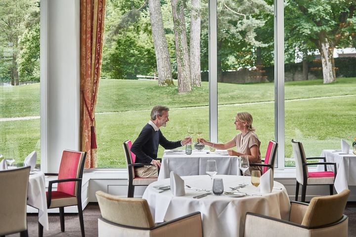 Dining 104 of 129