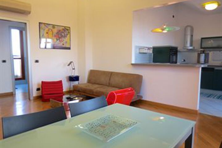 Room 125 of 159
