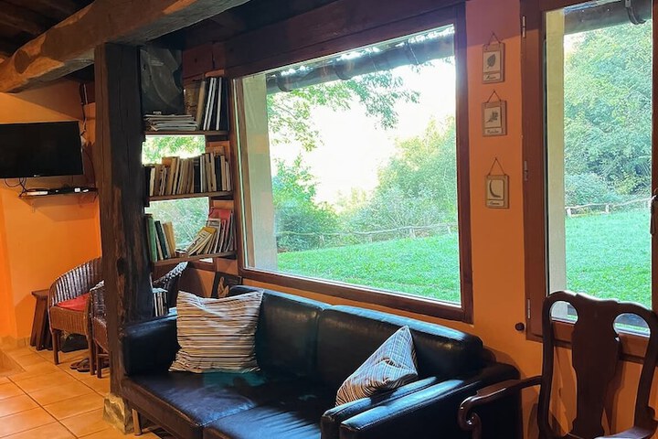 Room 15 of 28