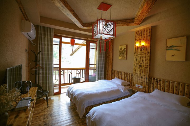 Room 12 of 47