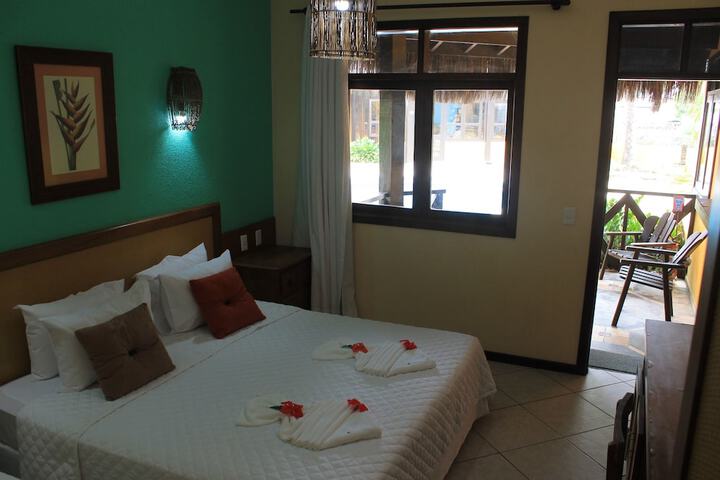Room 4 of 70