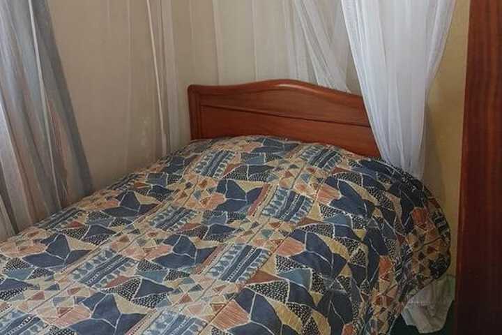 Room 5 of 11