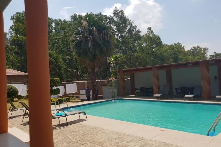 Pool 30 of 45