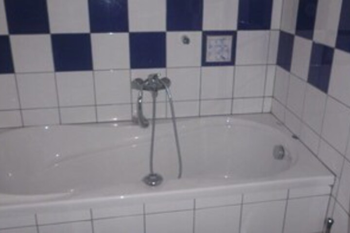Room 6 of 23